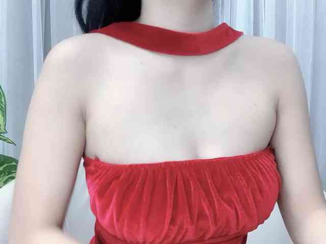 MieChan webcam