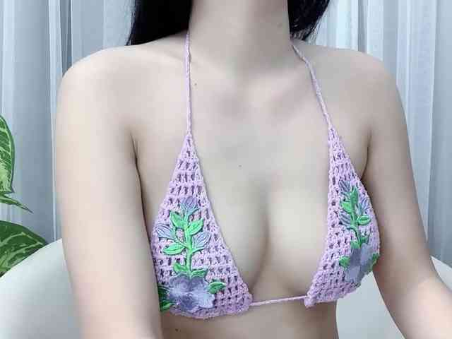 MieChan webcam
