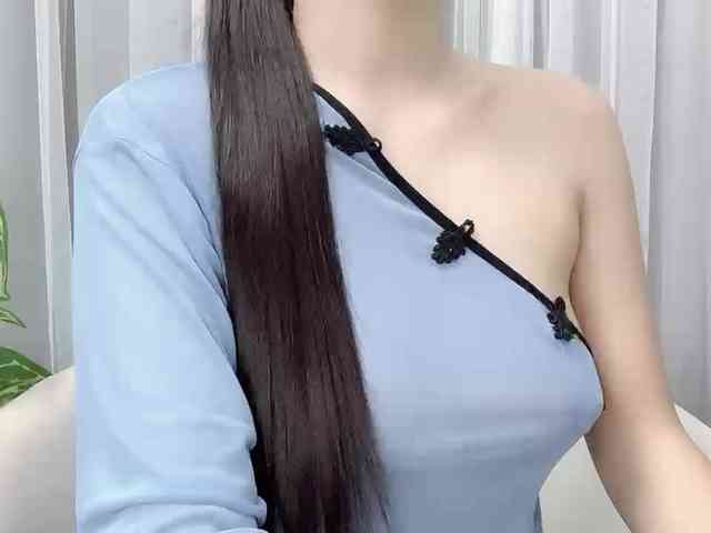 MieChan webcam