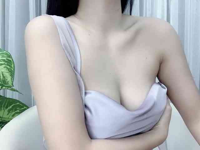 MieChan webcam