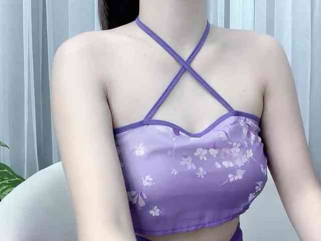 MieChan webcam
