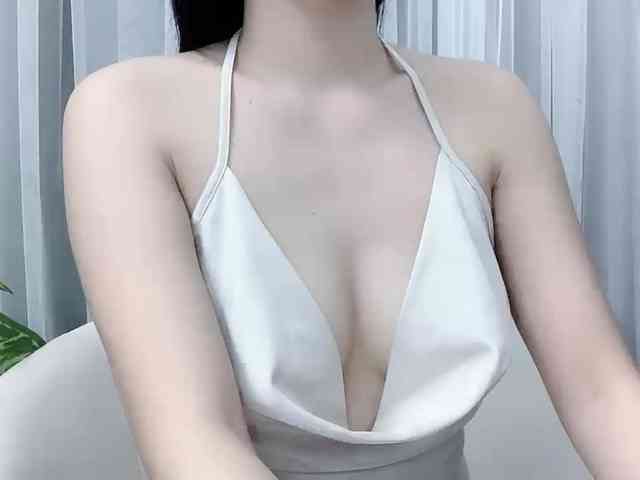 MieChan webcam