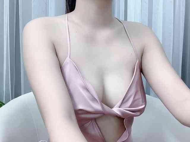 MieChan webcam