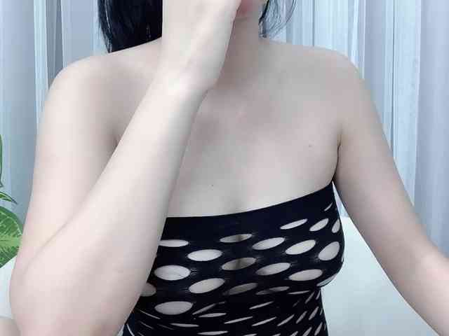 MieChan webcam