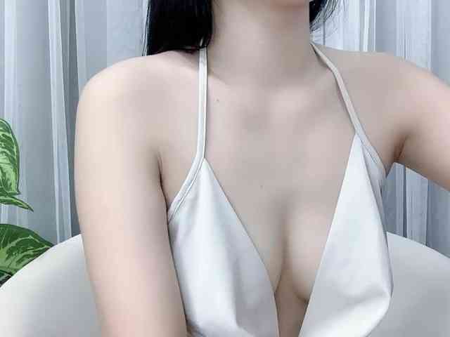 MieChan webcam