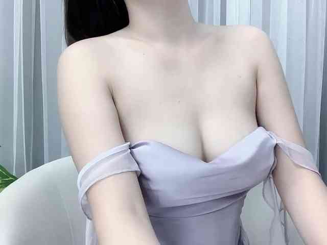 MieChan webcam