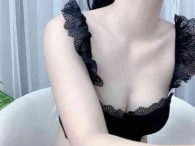 MieChan webcam