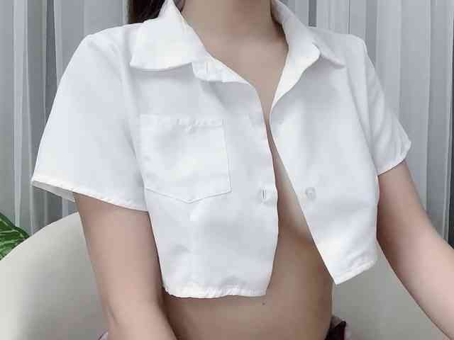 MieChan webcam