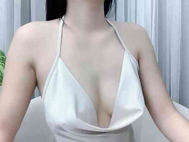 MieChan webcam