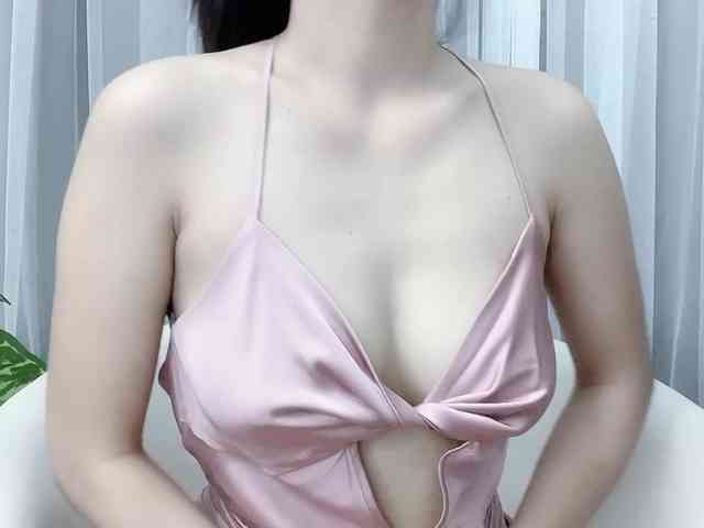 MieChan webcam