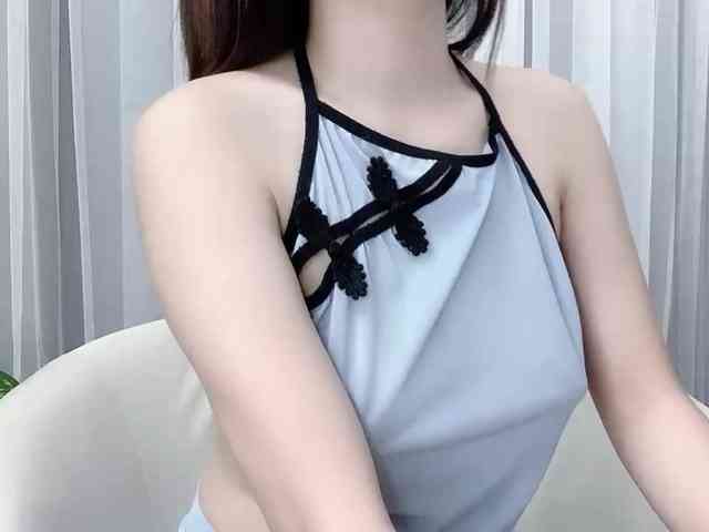 MieChan webcam