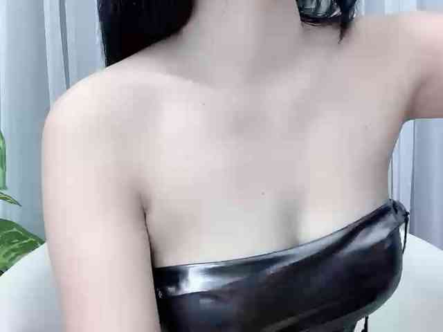 MieChan webcam