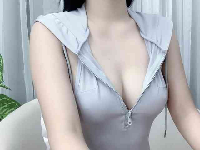 MieChan webcam