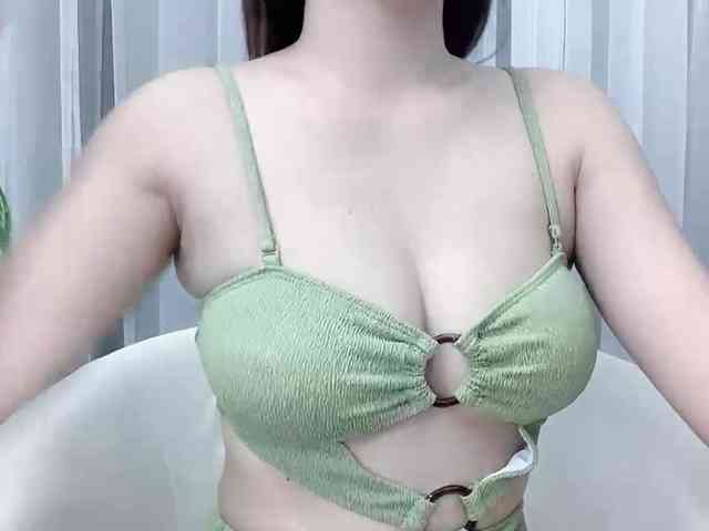 MieChan webcam