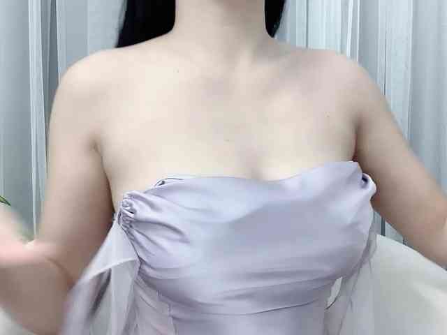 MieChan webcam
