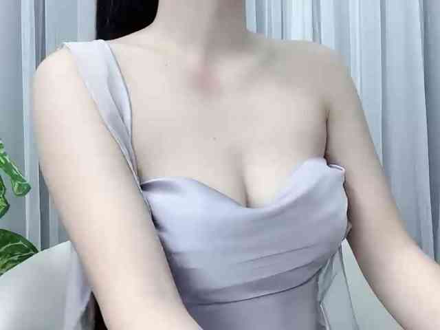 MieChan webcam