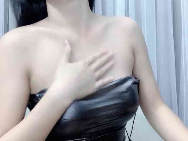 MieChan webcam
