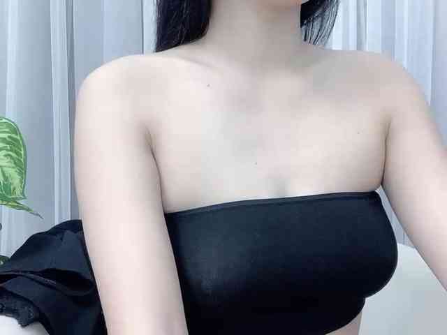 MieChan webcam