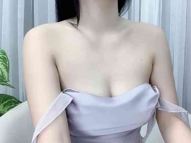 MieChan webcam