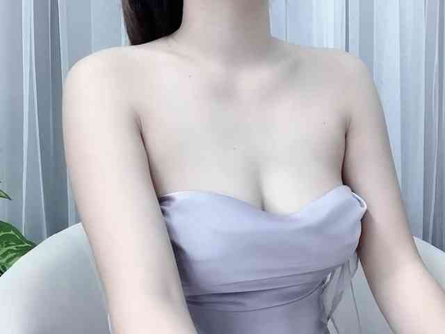 MieChan webcam