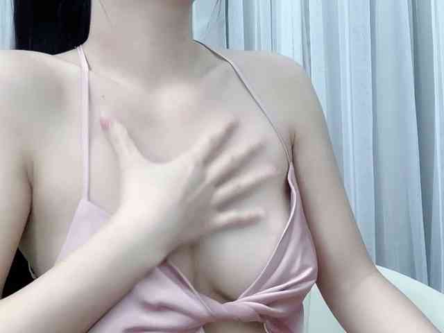 MieChan webcam