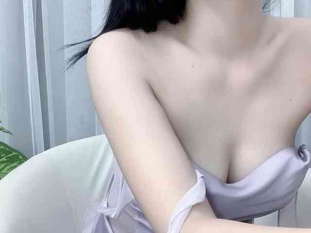 MieChan webcam