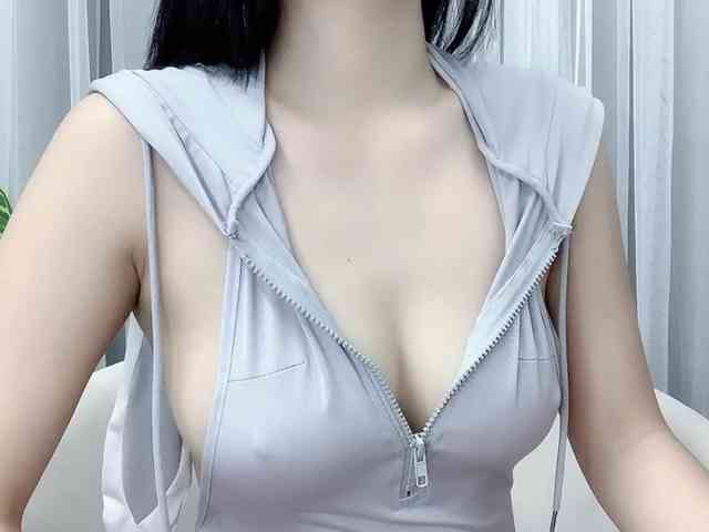 MieChan webcam