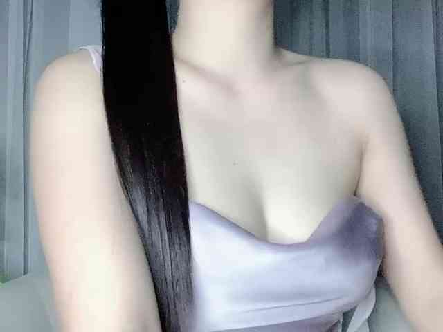 MieChan webcam
