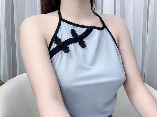 MieChan webcam