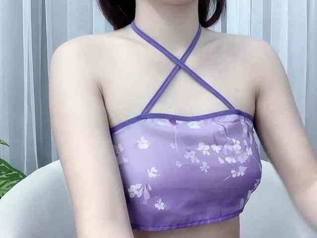 MieChan webcam