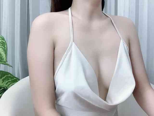 MieChan webcam