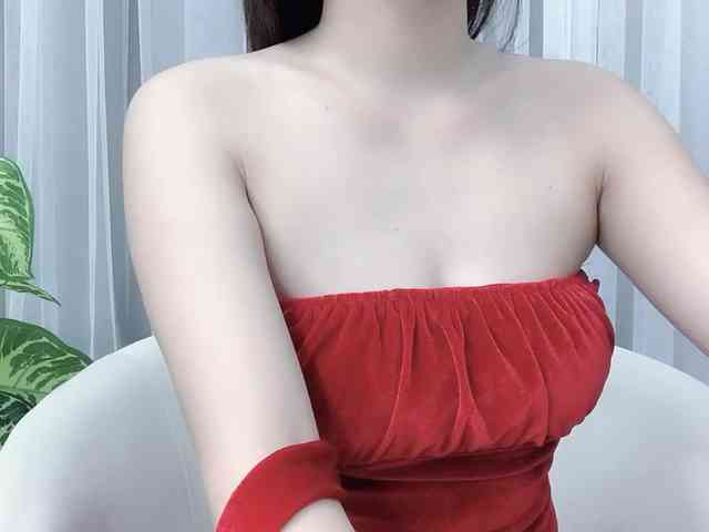 MieChan webcam