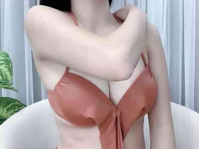 MieChan webcam