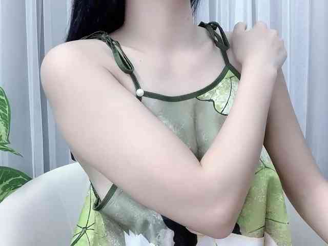 MieChan webcam