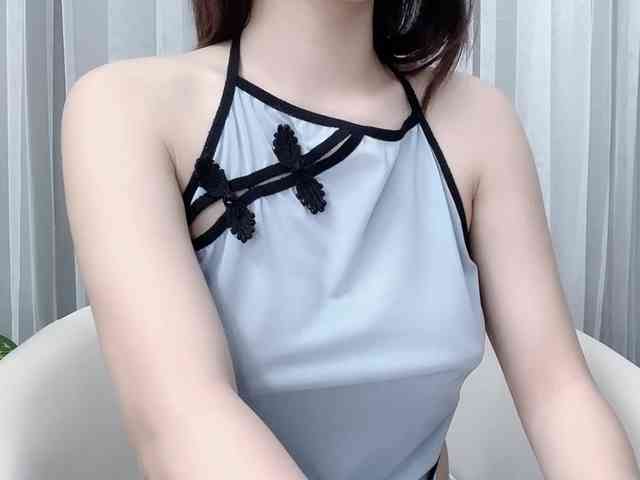 MieChan webcam