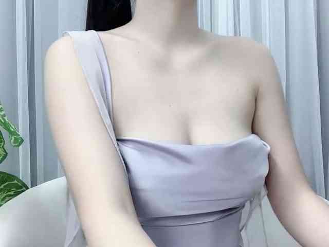 MieChan webcam