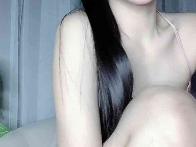 MieChan webcam