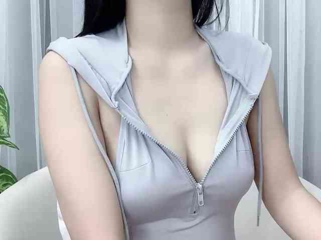 MieChan webcam