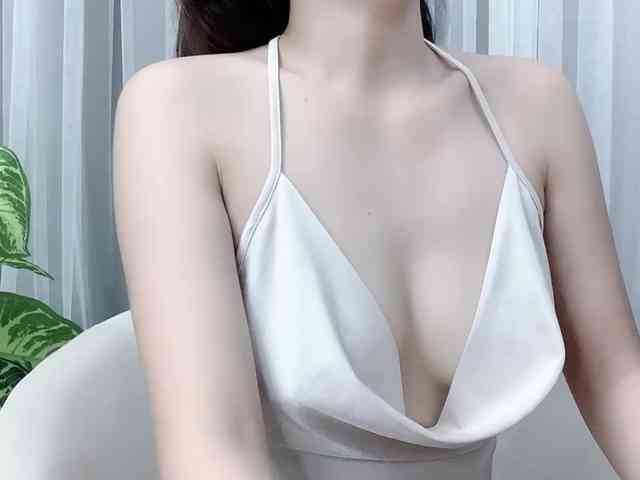 MieChan webcam