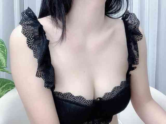MieChan webcam