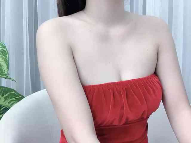 MieChan webcam