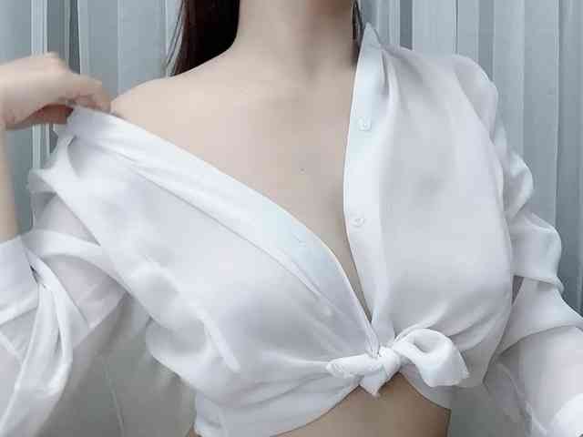 MieChan webcam