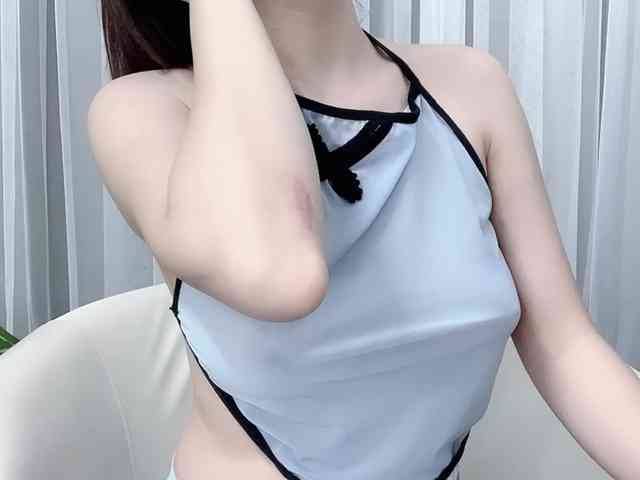 MieChan webcam