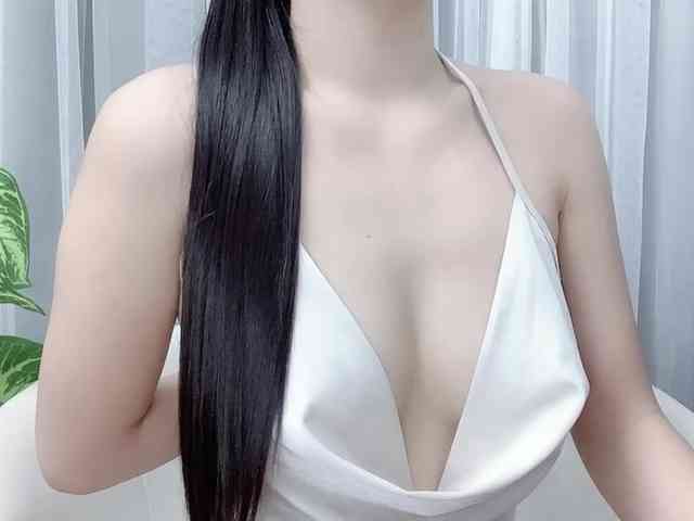 MieChan webcam