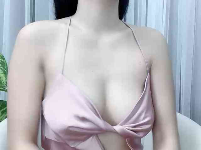 MieChan webcam