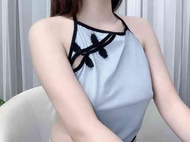 MieChan webcam
