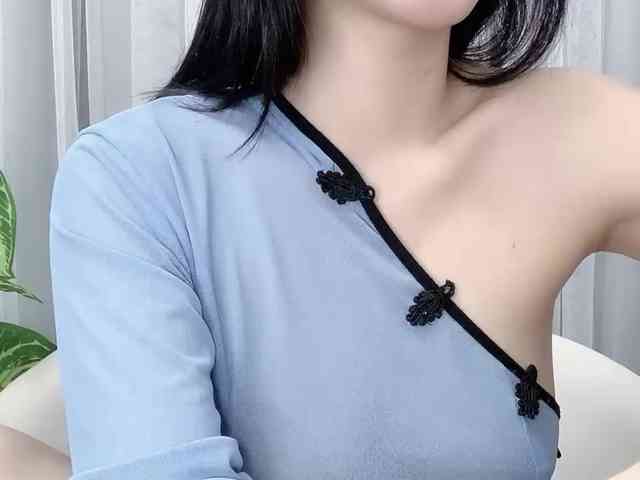 MieChan webcam