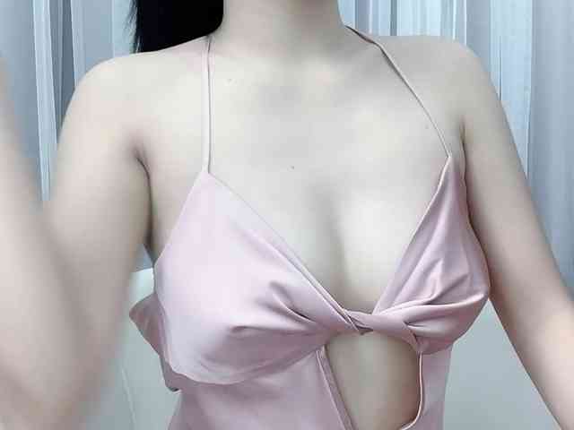 MieChan webcam