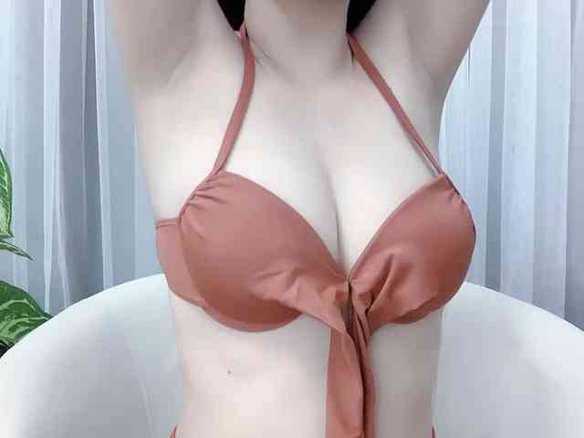 MieChan webcam