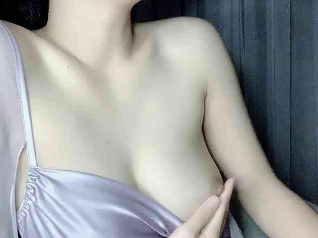 MieChan webcam